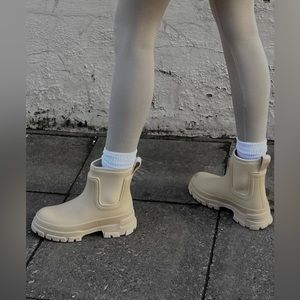 ✨SALE✨ ZARA ANKLE RAIN BOOTS ✨SALE✨